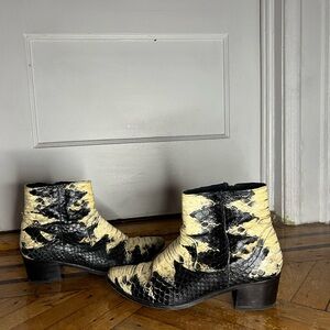 MODERN VICE Black and Cream Snakeskin Ankle Boots